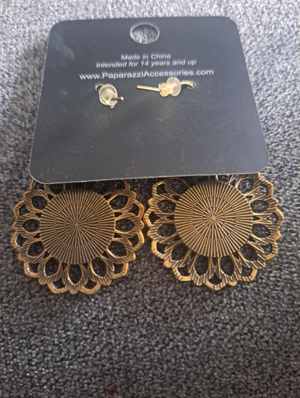 Paparazzi Gold-Tone Floral Earrings with Copper Centers - Picture 5 of 6